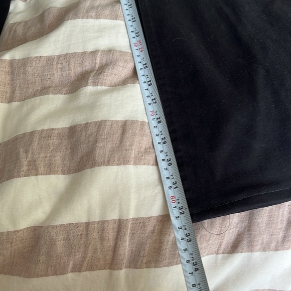 FRAME
Frame Le High Flare Jeans Film Noir Black Size 28 70's Style Bohemian - Picture 9 of 14